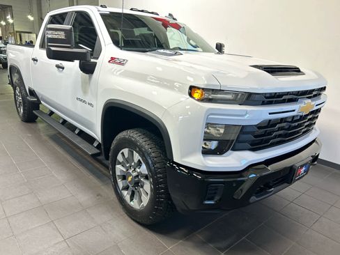 New 2026 Chevrolet Silverado 2500 Custom w/ Custom Value Package AWD/4WD image 2