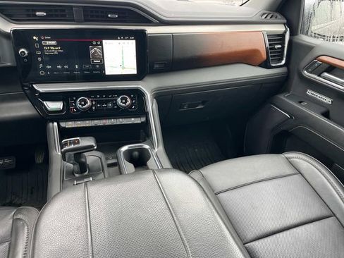 Used 2023 GMC Sierra 1500 Denali w/ Technology Package image 17