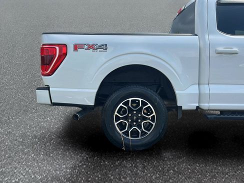 Used 2022 Ford F150 XLT w/ Equipment Group 302A High AWD/4WD image 9