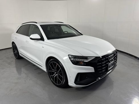 Used 2021 Audi Q8 Prestige AWD/4WD image 33