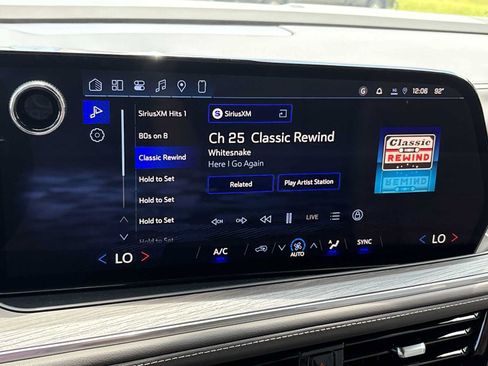 New 2026 Chevrolet Suburban LS w/ Max Trailering Package AWD/4WD image 13