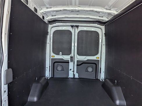 New 2026 Ford Transit 250 148 Medium Roof w/ Load Area Protection Package RWD image 14