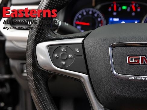 Used 2023 GMC Acadia SLE w/ Driver Convenience Package AWD/4WD image 15