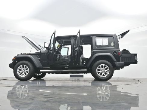 Used 2023 Jeep Wrangler Unlimited Sport AWD/4WD image 46