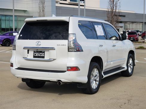 Used 2019 Lexus GX 460 image 7