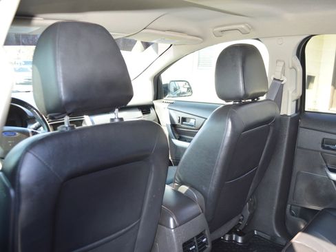 Used 2013 Ford Edge SEL image 23