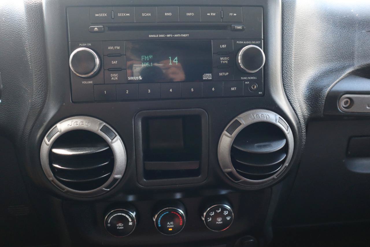Used 2016 Jeep Wrangler Unlimited Sport AWD/4WD image 10