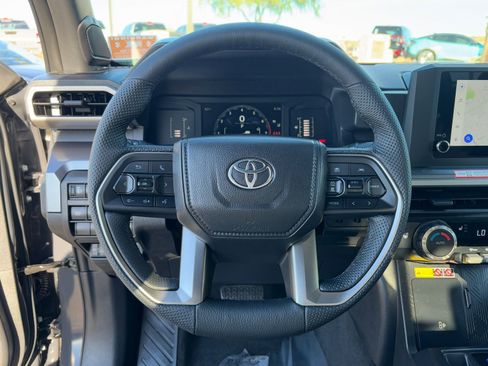 Certified 2025 Toyota Tacoma SR5 image 21