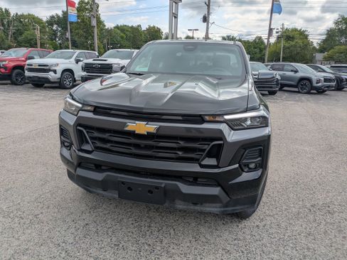 New 2025 Chevrolet Colorado LT w/ LT Convenience Package image 2