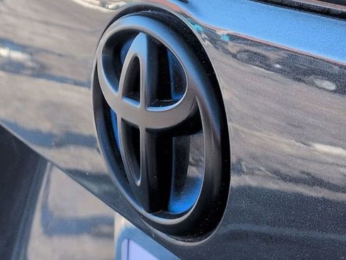 Certified 2022 Toyota RAV4 XLE w/ Convenience Package image 28