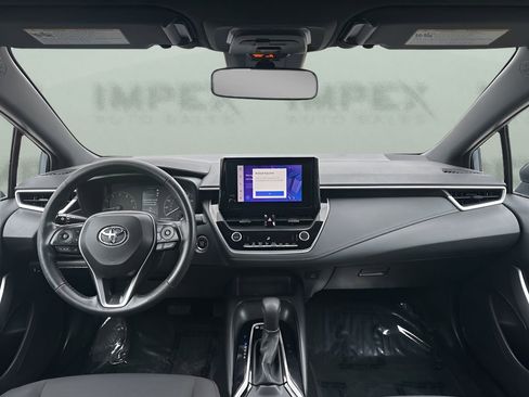 Used 2023 Toyota Corolla SE image 11