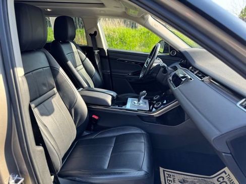 Used 2021 Land Rover Range Rover Evoque SE AWD/4WD image 20