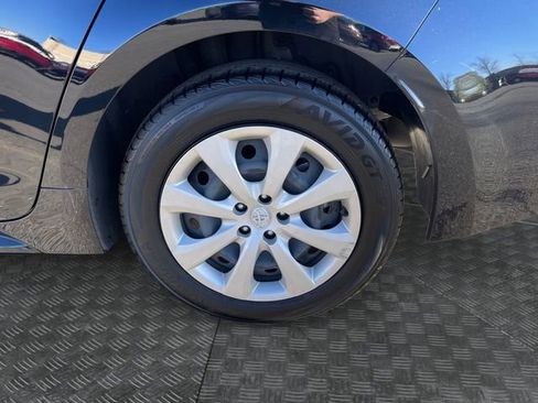 Used 2023 Toyota Corolla LE image 32