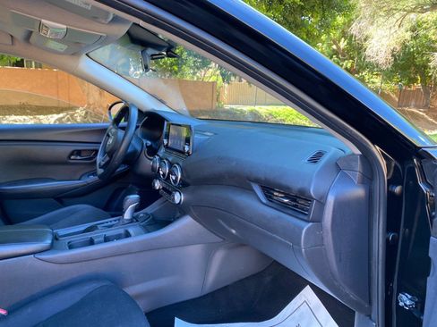 Used 2025 Nissan Sentra S FWD image 48