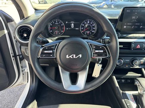 Used 2024 Kia Forte LXS image 22