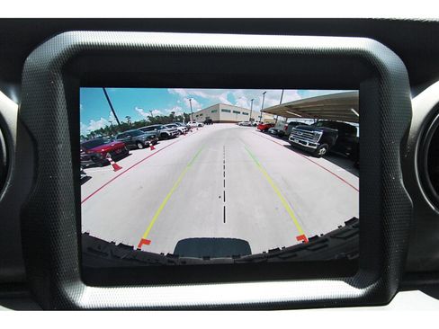 Used 2022 Jeep Wrangler Unlimited Sport AWD/4WD image 24