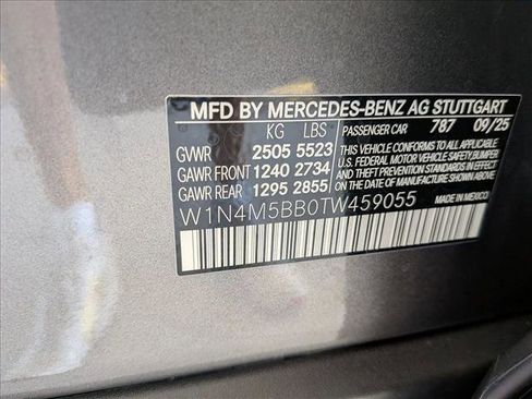 New 2026 Mercedes-Benz GLB 35 AMG 4MATIC image 17