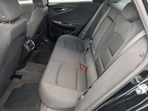 Used 2023 Chevrolet Malibu LT image 17