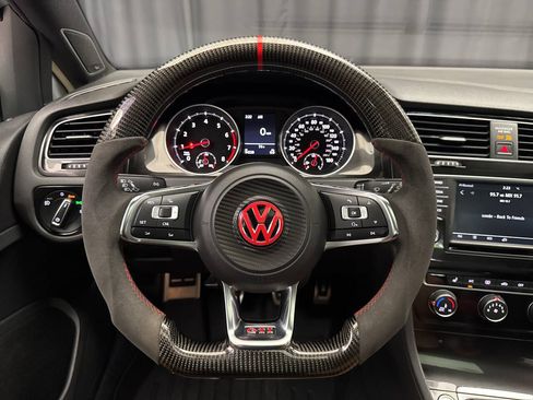 Used 2016 Volkswagen GTI SE w/ Lighting Package (SEL) FWD image 12