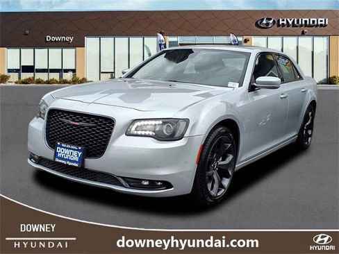 Used 2023 Chrysler 300 S image 1