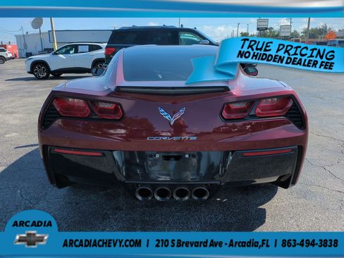 Used 2019 Chevrolet Corvette Stingray Coupe w/ 1LT RWD image 5