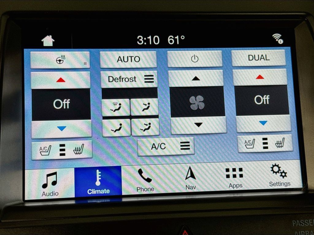 Used 2018 Ford Taurus Limited w/ Driver Assist Package AWD/4WD image 32