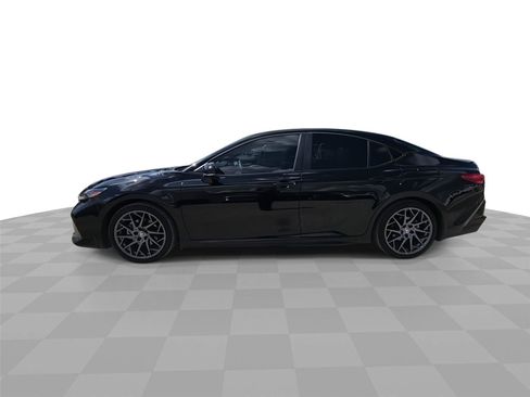 Used 2026 Toyota Camry XSE w/ Premium Package FWD image 5