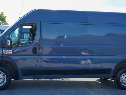 Used 2019 RAM ProMaster 2500 FWD image 4