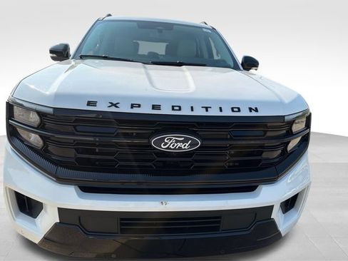New 2027 Ford Expedition Platinum AWD/4WD image 13