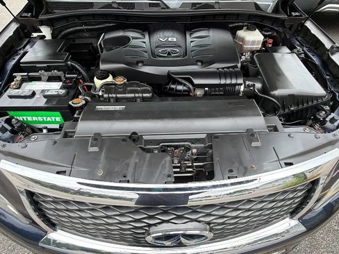 Used 2017 INFINITI QX80 4WD w/ Driver Assistance Package image 24