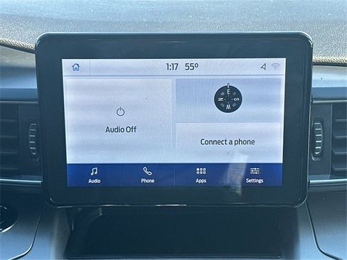 Certified 2022 Ford Explorer XLT w/ Equipment Group 202A image 17