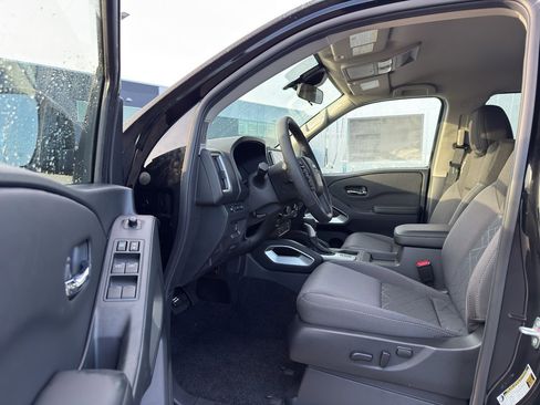 New 2026 Nissan Frontier SV image 10
