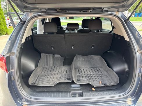 Used 2022 Kia Sportage LX FWD image 19