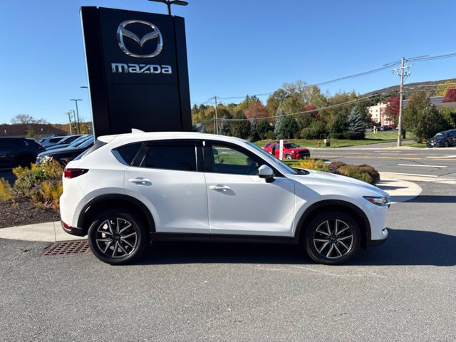 Used 2018 MAZDA CX-5 Touring w/ Preferred Equipment Package AWD/4WD image 16