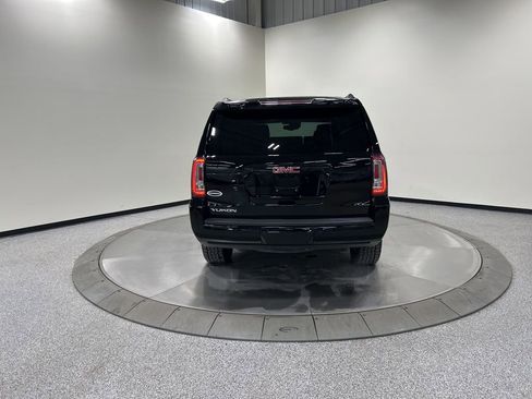 Used 2018 GMC Yukon SLT image 7