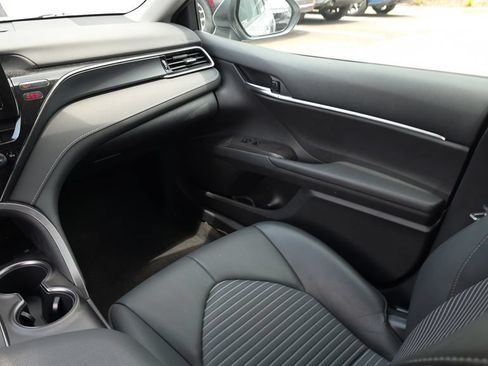 Used 2024 Toyota Camry SE FWD image 26