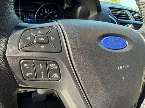 Used 2018 Ford Explorer Limited w/ Ford Safe & Smart Package image 28