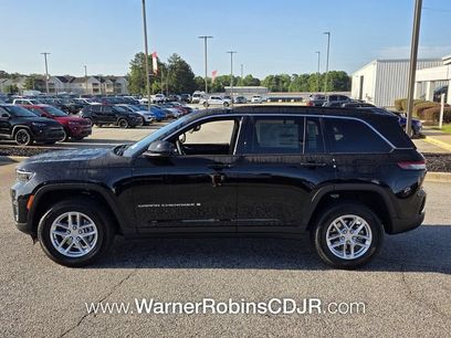 New 2026 Jeep Grand Cherokee Laredo
