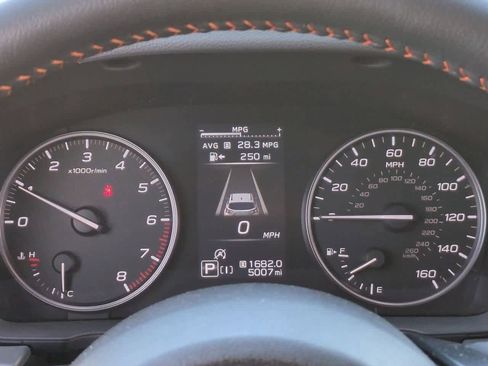 Certified 2025 Subaru Crosstrek 2.5i Limited image 33