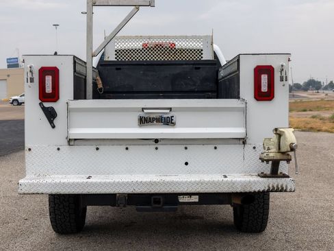 Used 2019 GMC Sierra 2500 2WD Crew Cab image 6