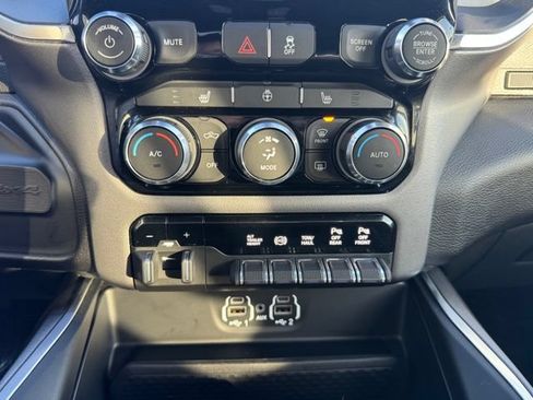 Used 2024 RAM 3500 Big Horn w/ Sport Appearance Package AWD/4WD image 13
