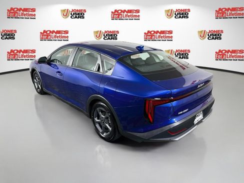Used 2025 Kia K4 FWD image 2