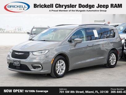 Used 2022 Chrysler Pacifica Touring-L