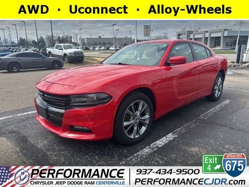 Used 2021 Dodge Charger SXT image 1