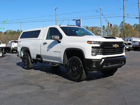 Used 2024 Chevrolet Silverado 2500 W/T w/ WT Convenience Package image 8
