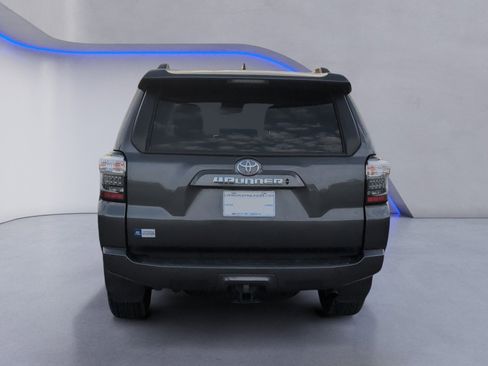 Used 2023 Toyota 4Runner SR5 Premium image 8