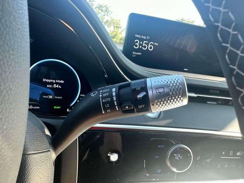 New 2025 Genesis Electrified GV70 Advanced w/ Prestige Package image 19