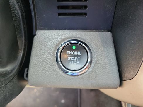 Used 2020 Ford F150 Lariat w/ Equipment Group 501A Mid AWD/4WD image 21