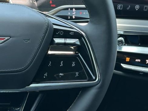 New 2025 Cadillac XT5 Premium Luxury image 15