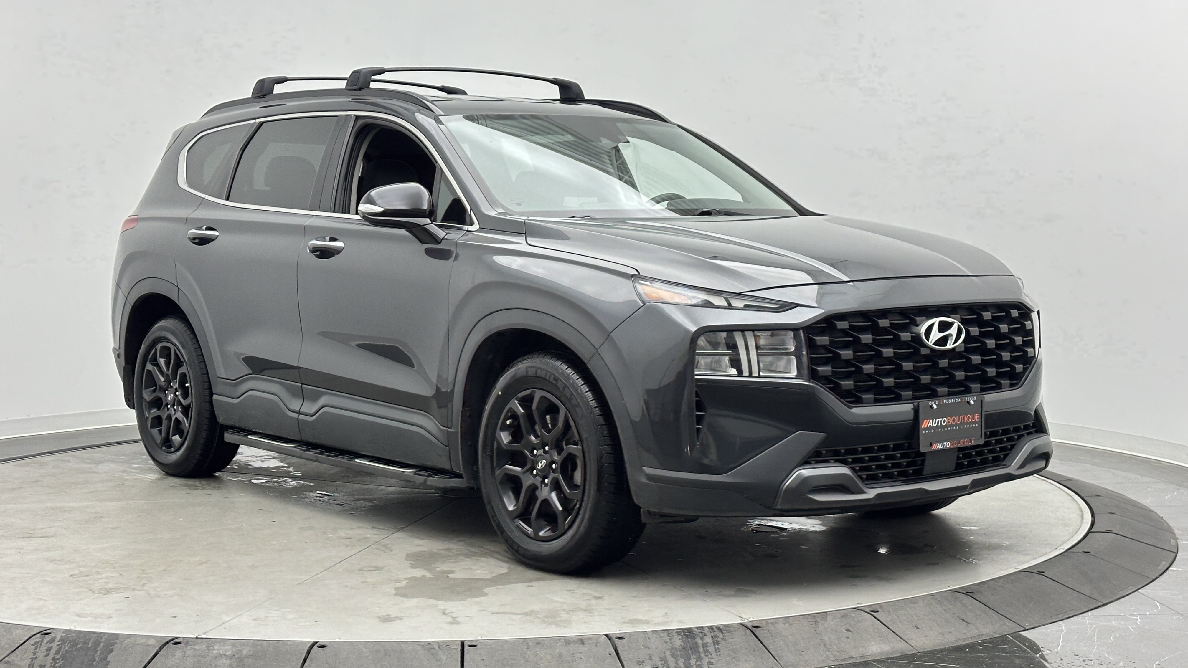 Used 2022 Hyundai Santa Fe XRT FWD image 3